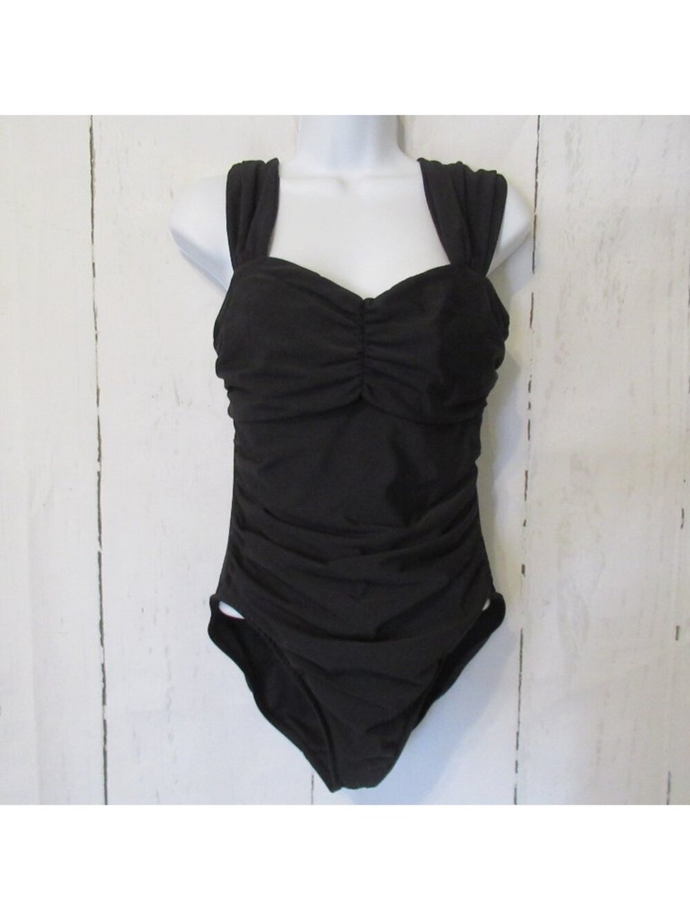 MagicSuit Swimsuit 12 Black One Piece Ruched Modest Wide Strap Sweetheart Neck
